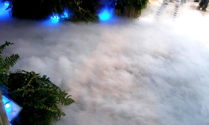 fumée lourde arrivée du pere noel